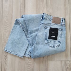 Hudson Blake slim straight jean for men in Pacific. Size 33